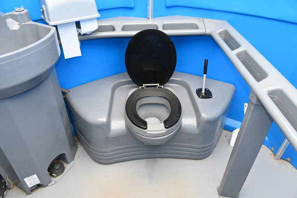 Best Portable restroom trailer rental  in North Terre Haute, IN
